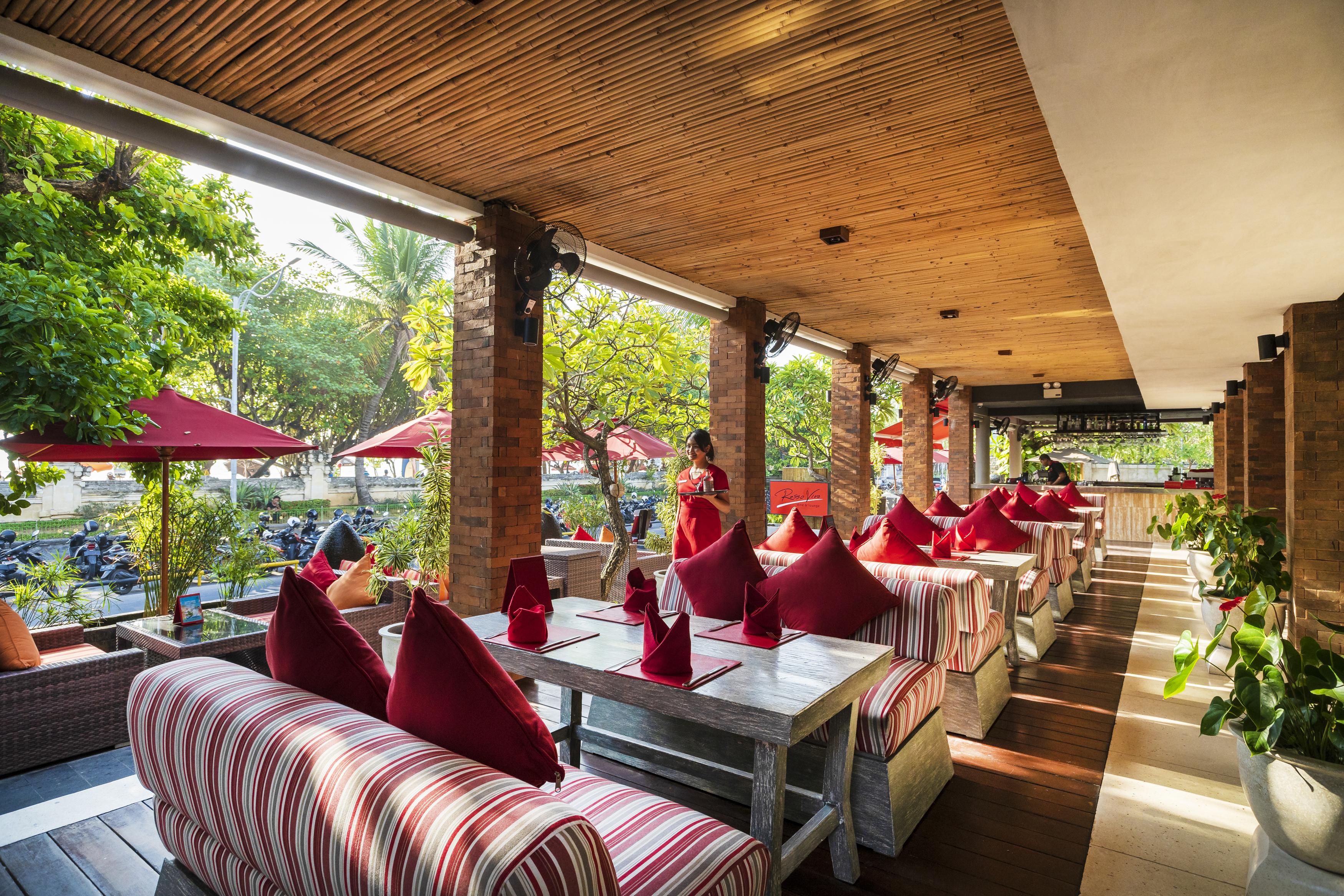 Kuta Seaview Boutique Resort מראה חיצוני תמונה